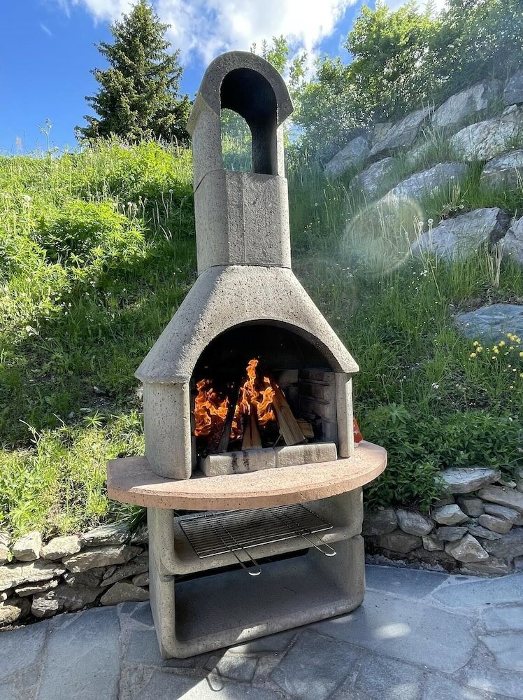 Фото Chalet Belle Roche Recently Renovated Jacuzzi