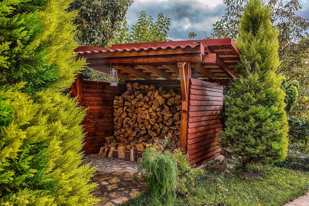 Фото Pera Alonia Guest House