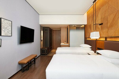 Гостиница Four Points by Sheraton Yiyang в Ияне