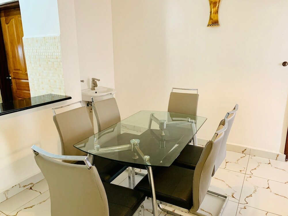 Фото Lux Suites Hydro Apartments Nyali