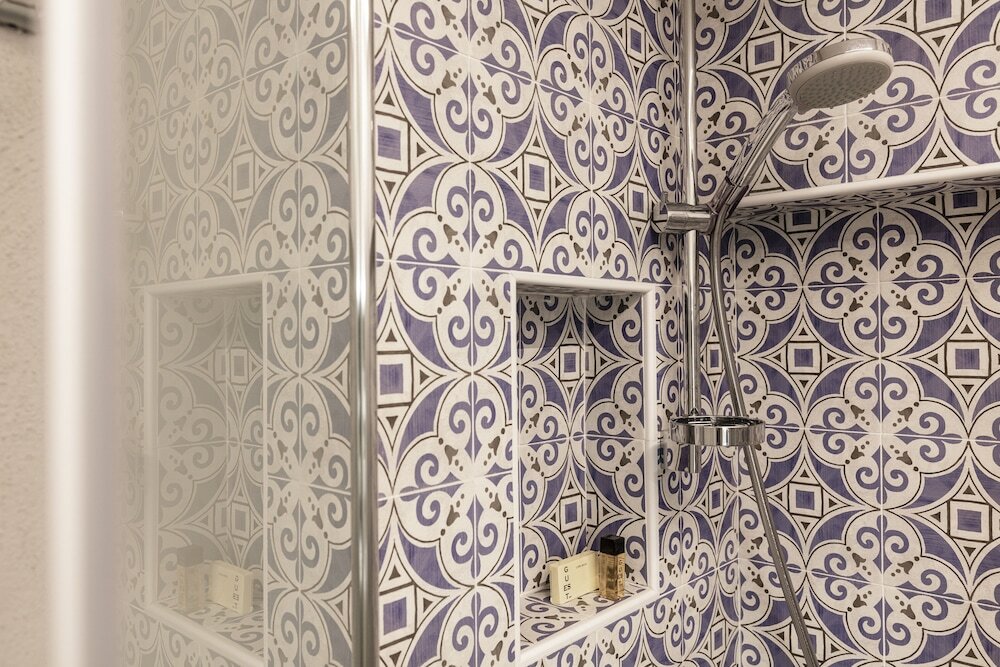 Фото Roommo Apartments