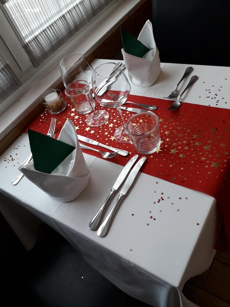 Фото Hôtel du Parc