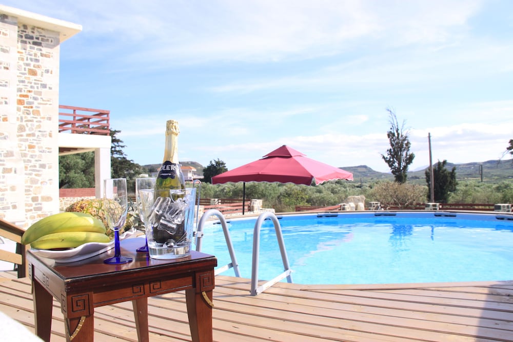 Фото Villa Dolla Paradise by Ghh