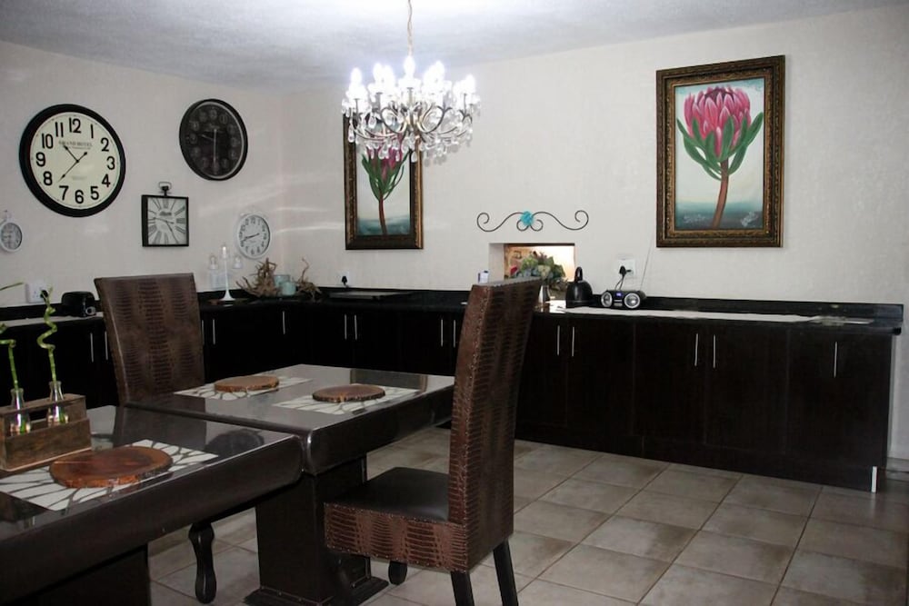 Фото Selati Guesthouse