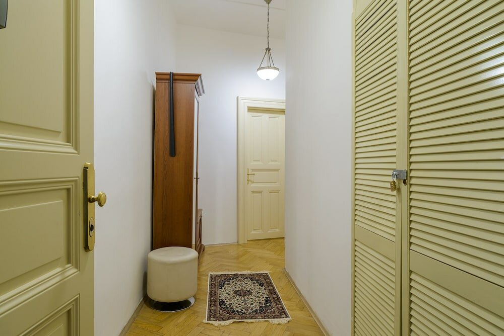 Фото 3-bedrooms apartment in center of Prague