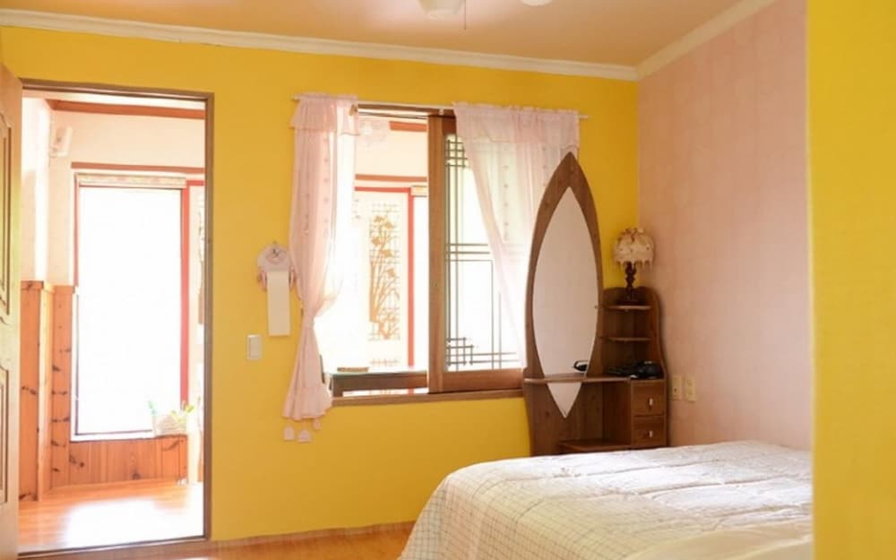 Фото Yangyang Sigol Punggyeong Pension