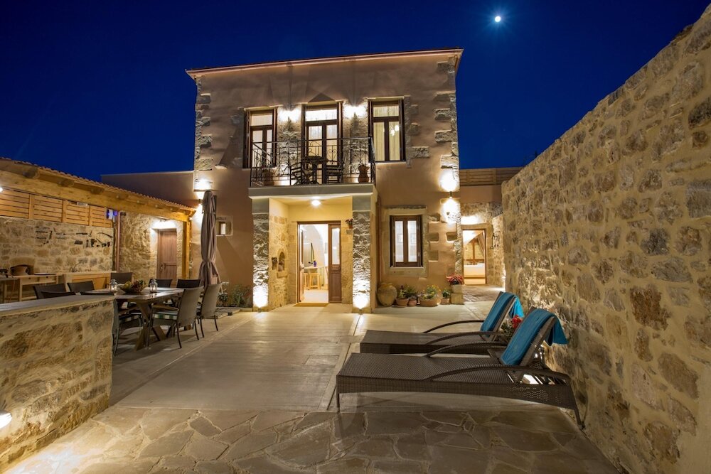 Фото Villa Theta with private pool