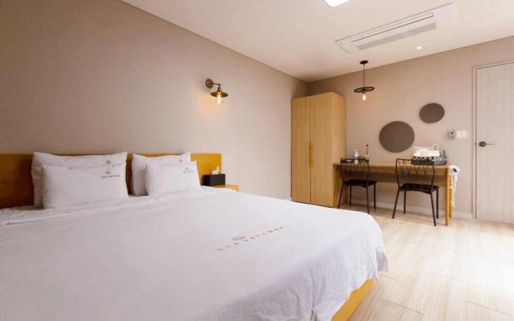 Фото Ulsan The Terrace Pension