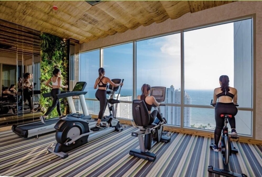 Фото The Riviera Jomtien with View