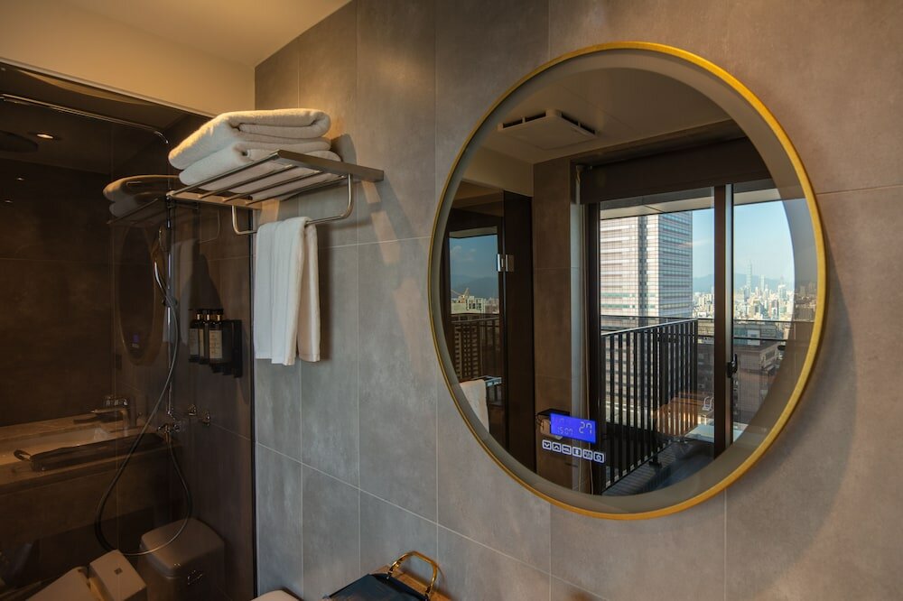 Фото Roaders Plus Hotel Taipei Station