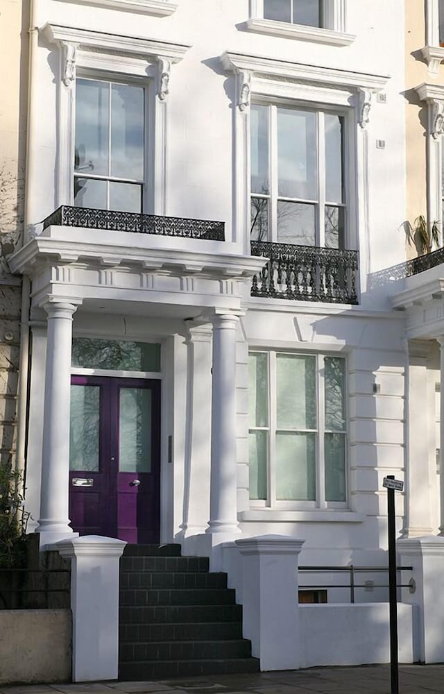 Фото Notting Hill Serviced Apartments