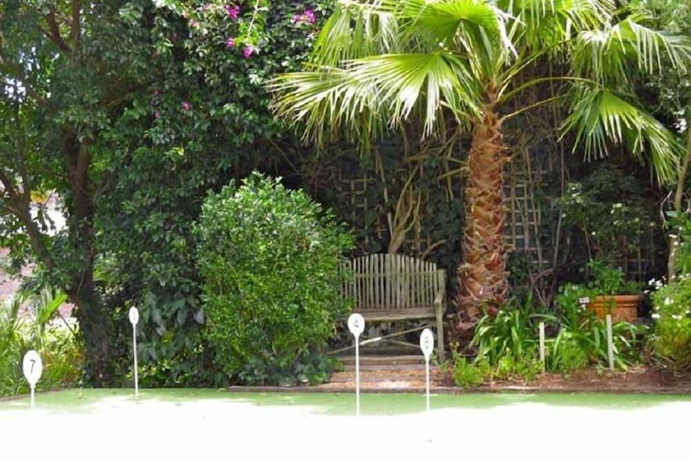 Фото Ocean Golf Guest House