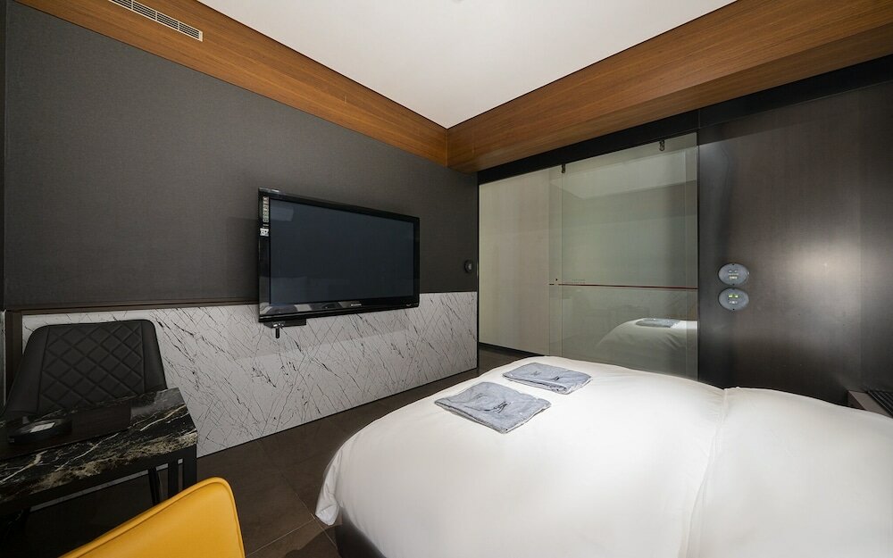 Фото Yeoksam Bare