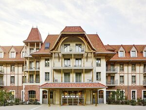 Гостиница Tribe Le Touquet в Ле-Туке-Пари-Плаж