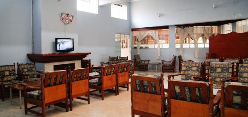 Фото Cool Rivers Hotel