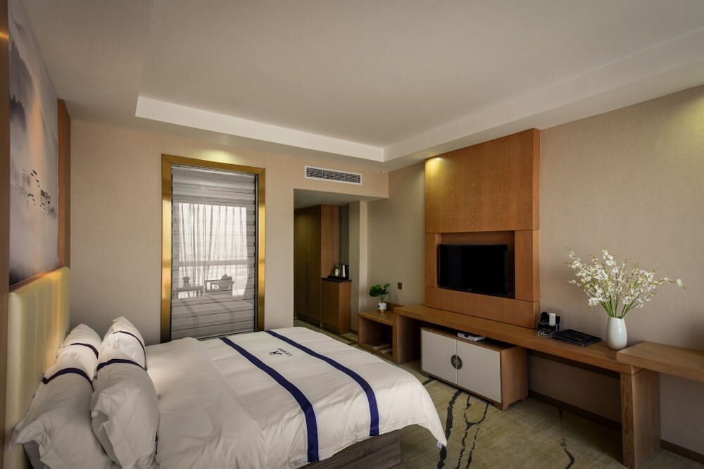 Фото Guiyang Jianghao Grand Hotel