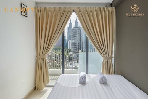 Гостиница The Colony & Luxe, Klcc by Canopy Lives, Five Senses в Куала-Лумпуре