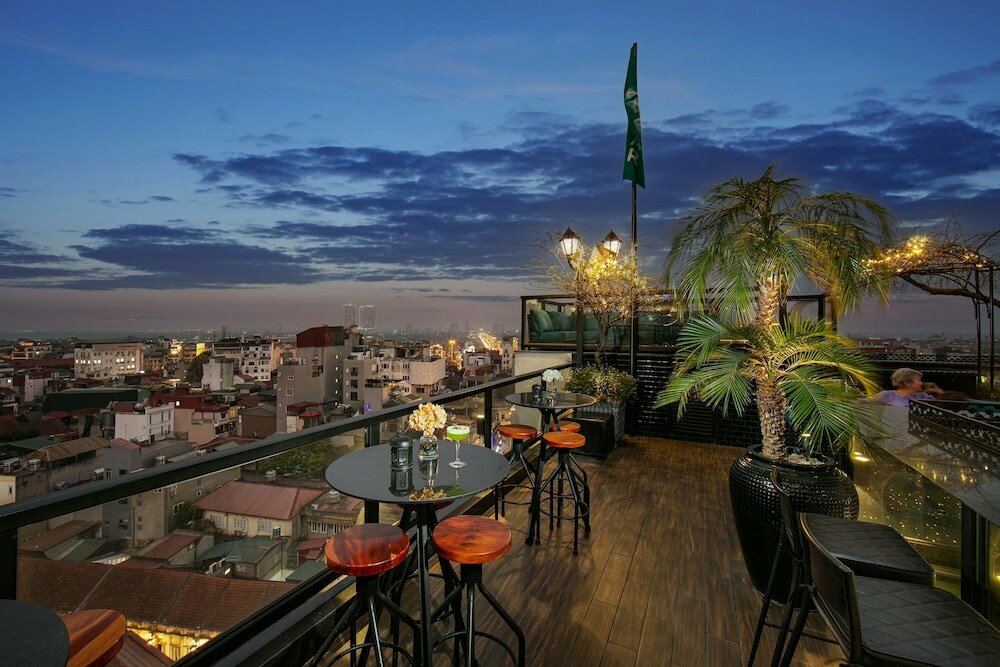 Фото La Mejor Hotel & Sky Bar