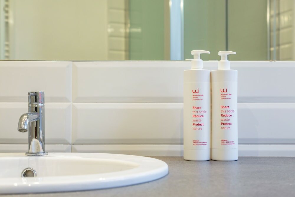 Фото Piazza Amedeo Flat by Wonderful Italy