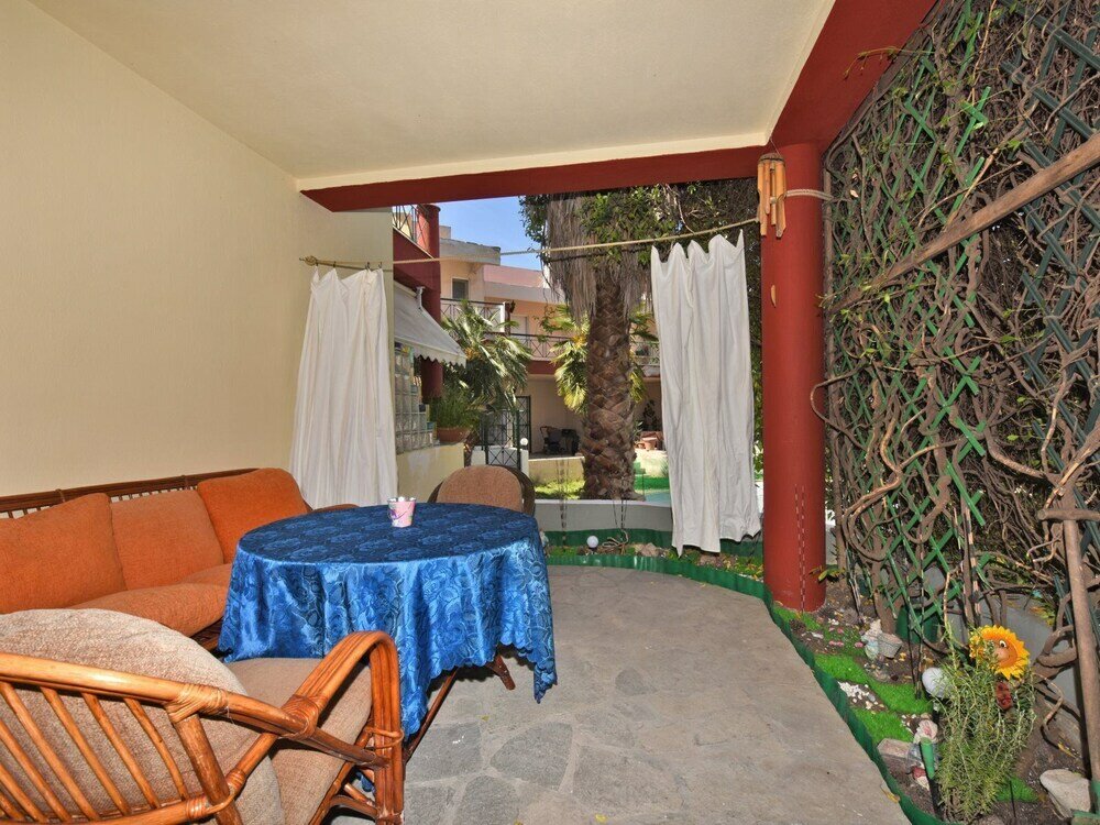 Фото Demi Maisonette