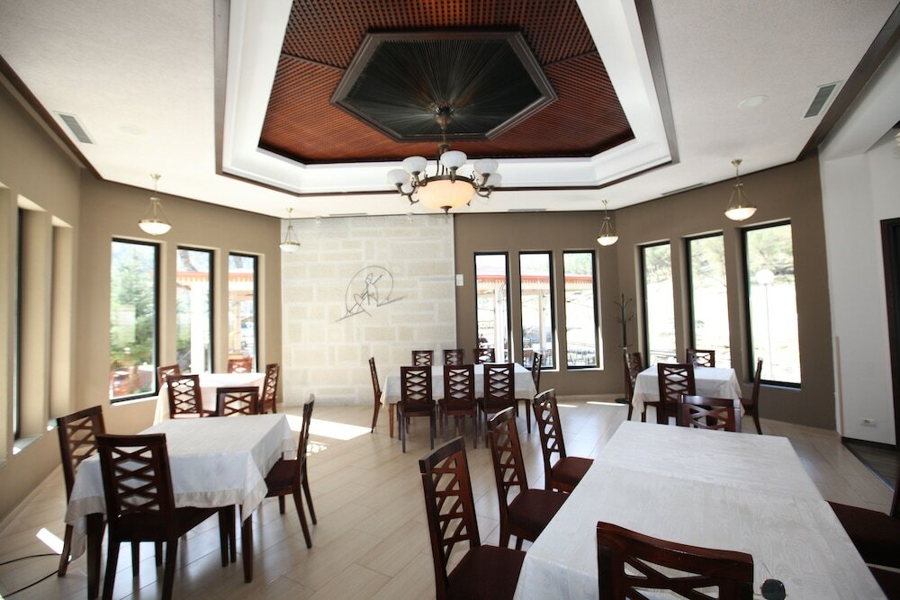 Фото Hotel Gryka e Kelcyres