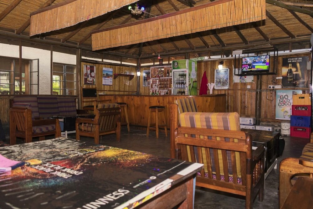 Фото Rwenzori International Hotel