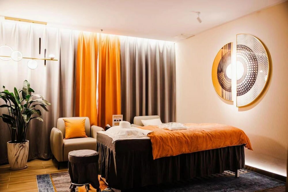 Фото LN Garden Hotel  Guangzhou