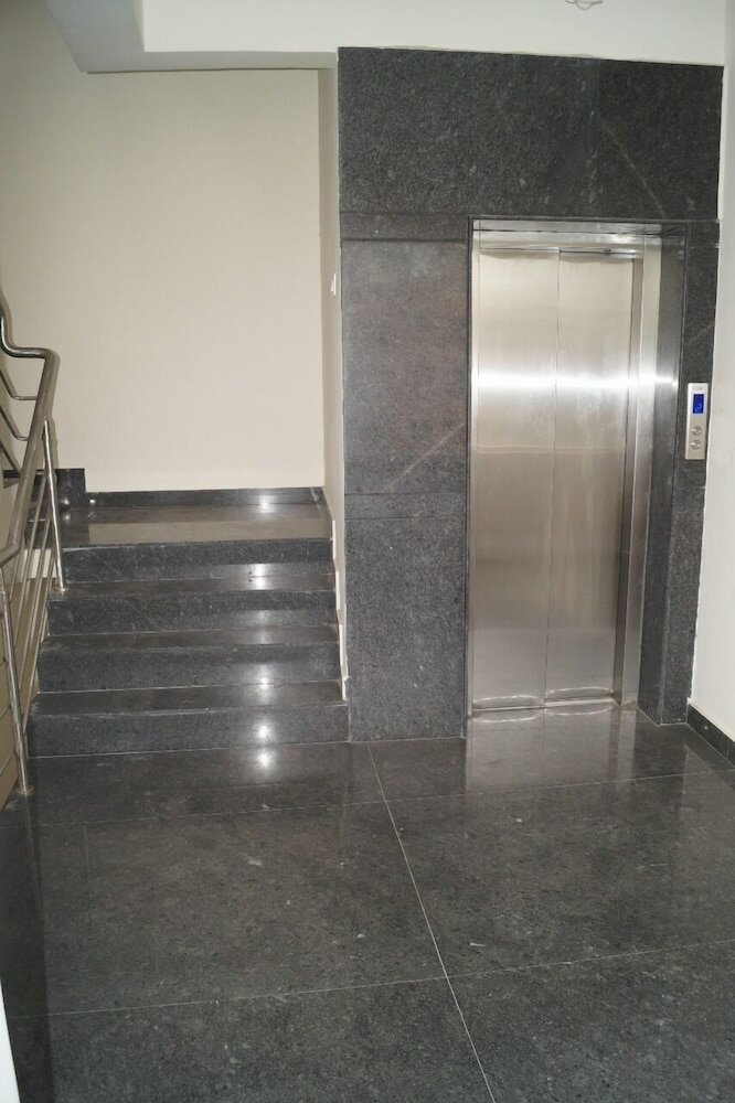 Фото Bsk Deluxe Lodging