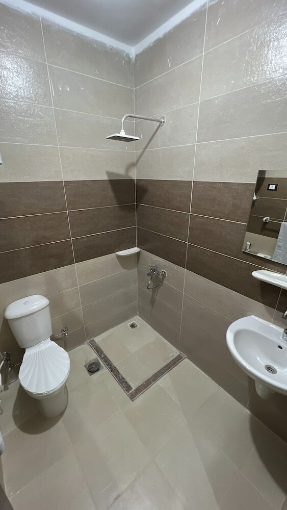 Фото Pyramids Road Guest House