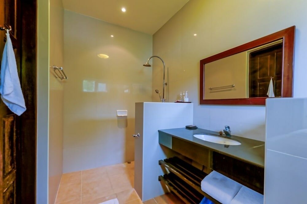 Фото 2 Bedroom Villa at Banyan Resort Br101