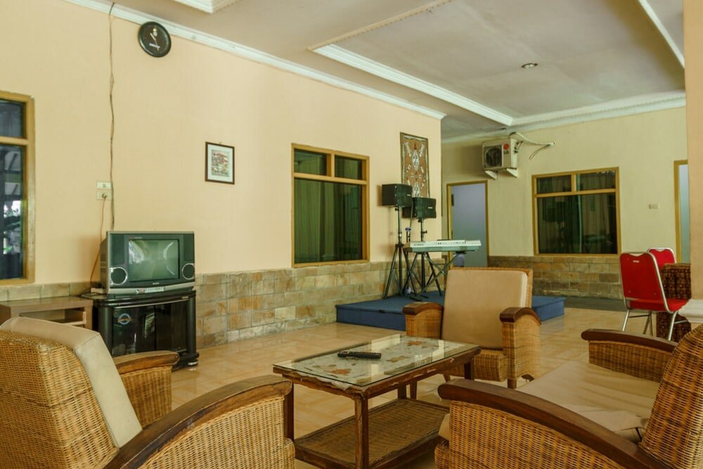 Фото RedDoorz @ Jalan Lintas Sumatera Lahat