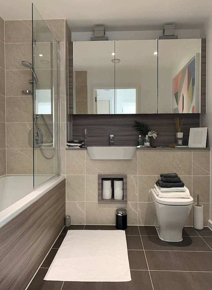 Фото Stylish and Chic 1 Bedroom Apartment in Canning Town