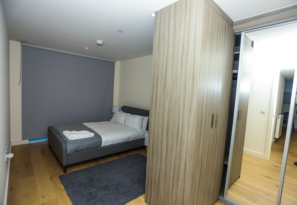 Фото Stunning 2 Bed Flat London Apartment