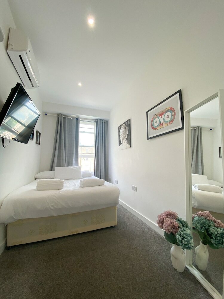 Фото Wembar Hotel