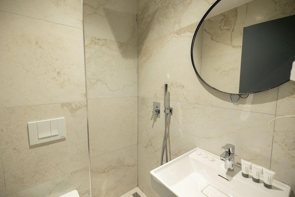 Фото Aglon Twin's Hotel