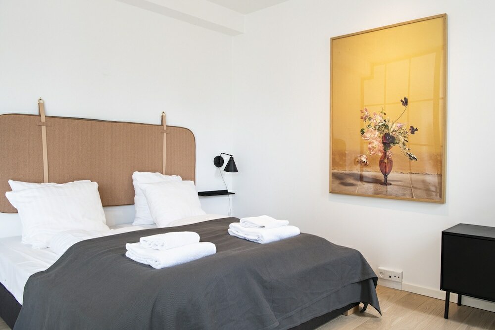 Фото By the Beach Gardens - Into This Place