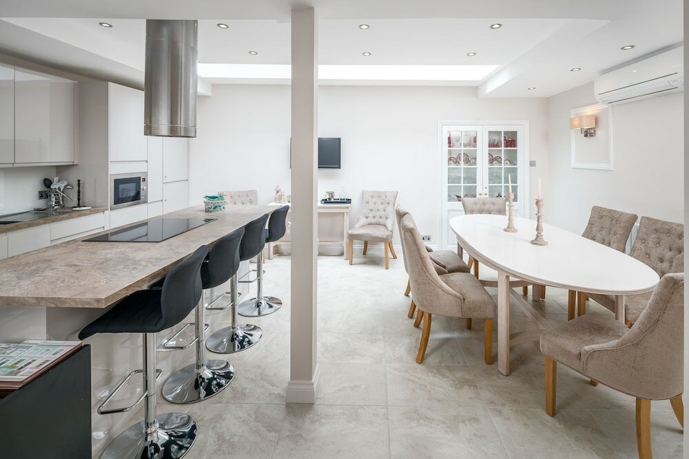 Фото Altido Fabulous 4Br House W/Terrace At The Heart Of Notting Hill