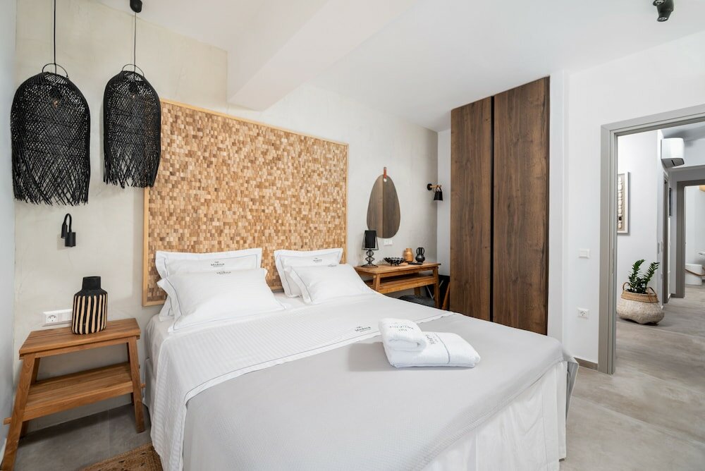 Фото Mneme Suites & Villas