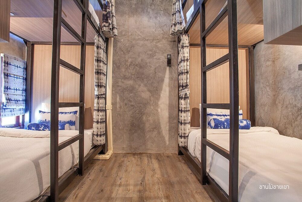 Фото The Chic Lipe - Hostel