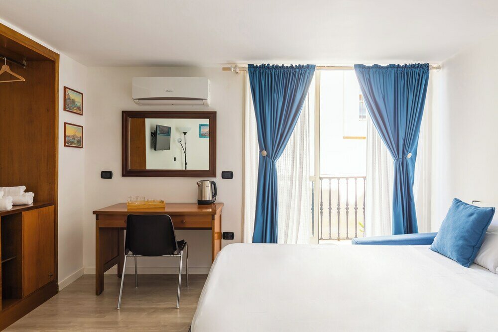 Фото Antica Napoli by Wonderful Italy