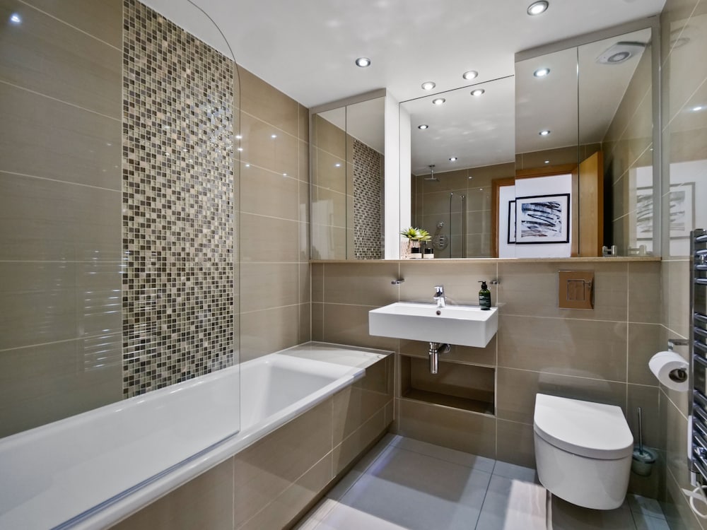 Фото Cambric by Q Apartments