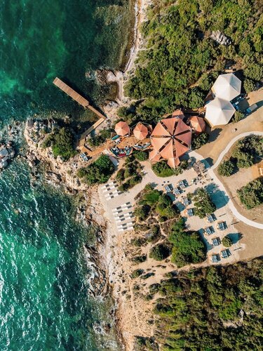 Гостиница 7Pines Resort Sardinia-A Destination by Hyatt