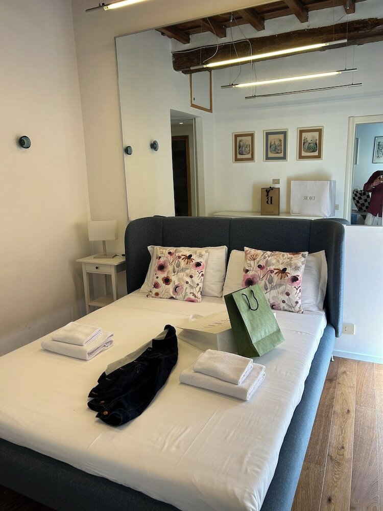 Фото VIA del Corso Roma Luxury Suite