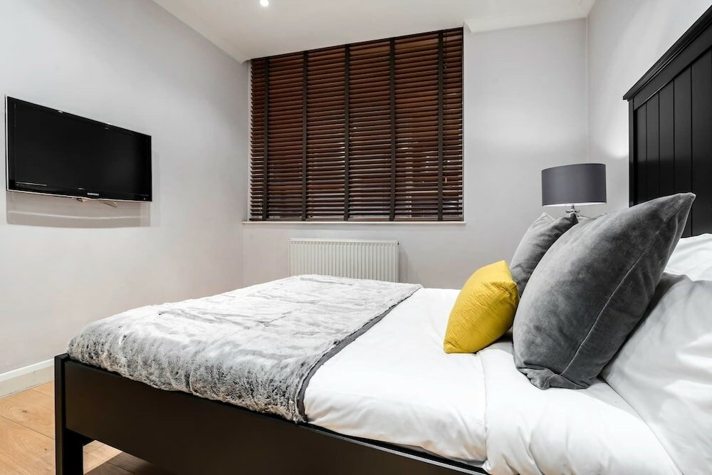 Фото Old Compton Street Apartments