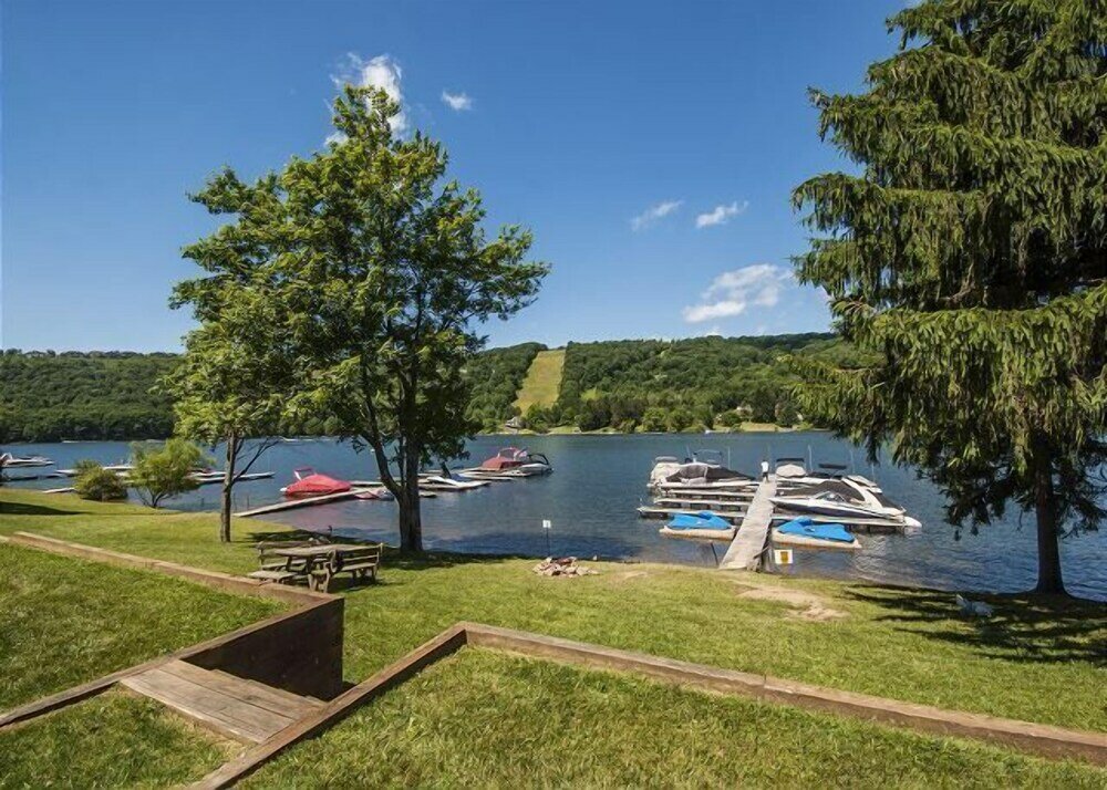 Фото Cedar Shores Villa 09