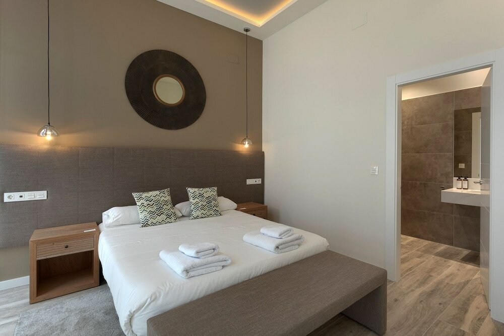 Фото Fresh Velazquez Apartments