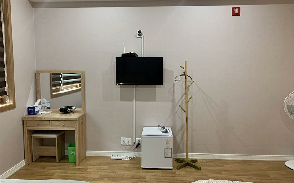 Фото Yeosu Nangman Guest House