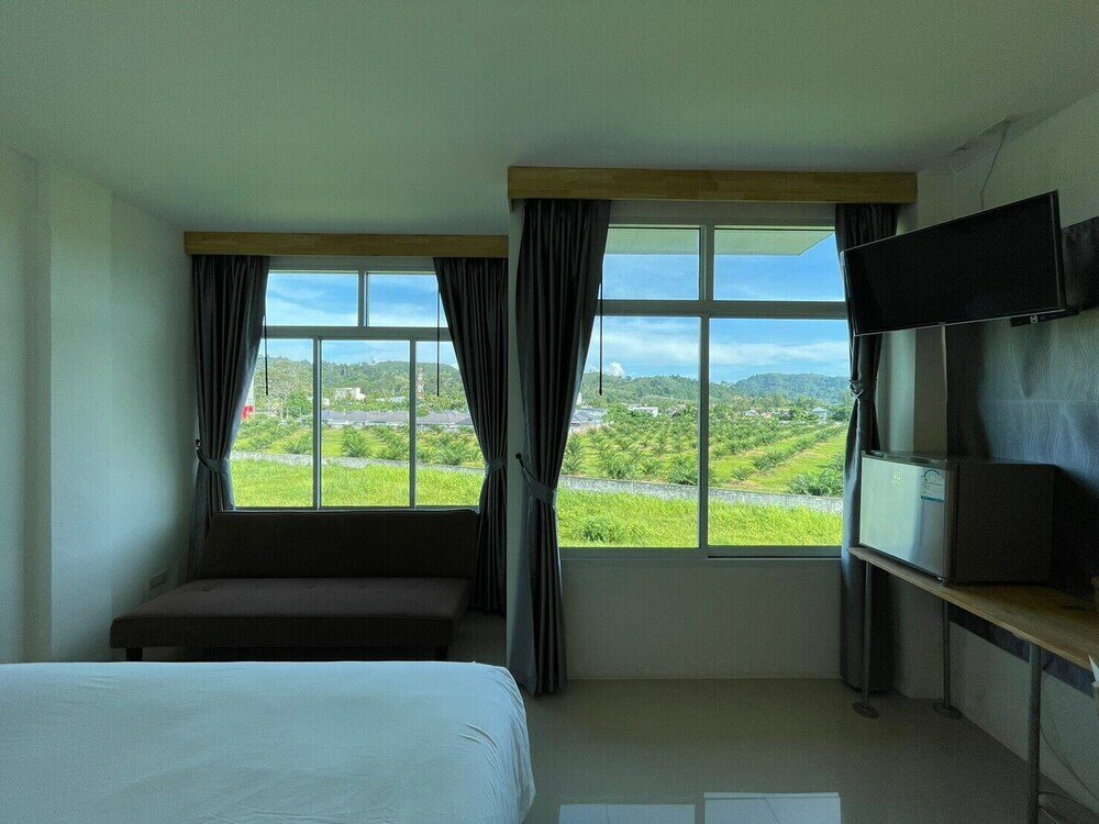 Фото Dwell Phuket Airport