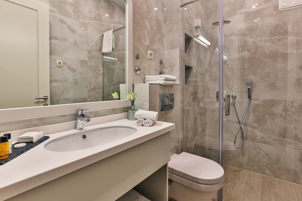 Фото Avanti Hotel & SPA