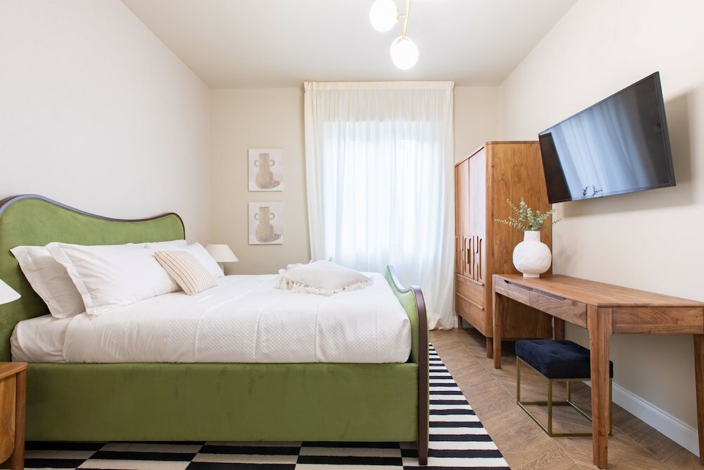 Фото Daplace - Corso Sempione Suites